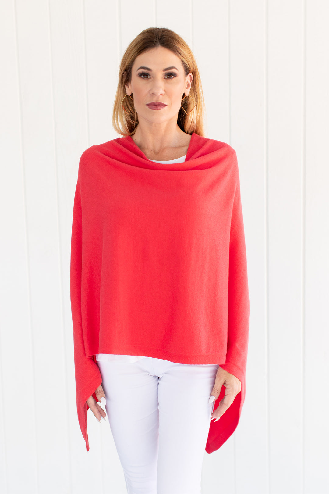 Summer Poncho Coral Poncho jeanpierreklifa.com   