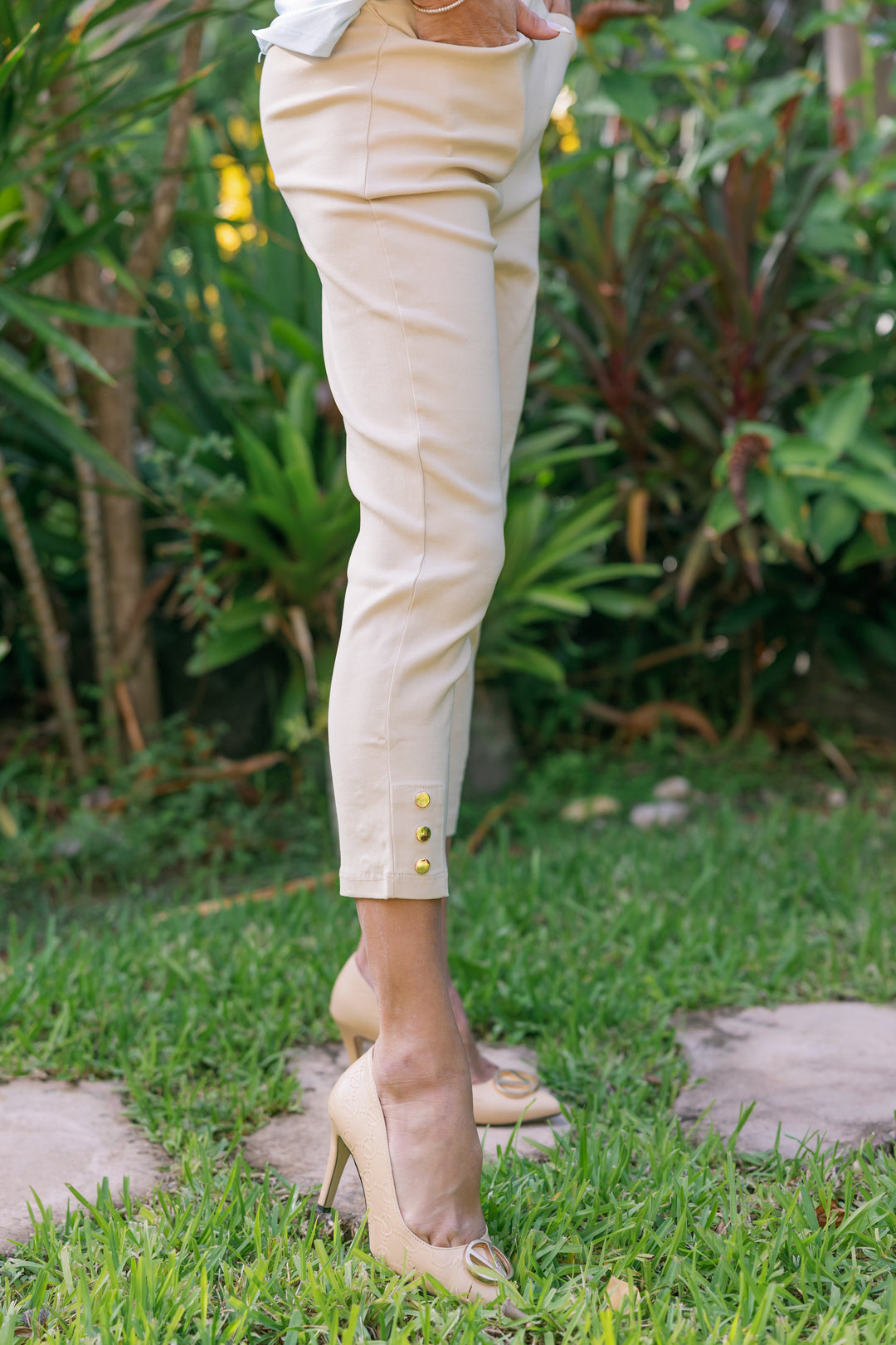 Capri Pants Solid Ivory Pants jeanpierreklifa.com   